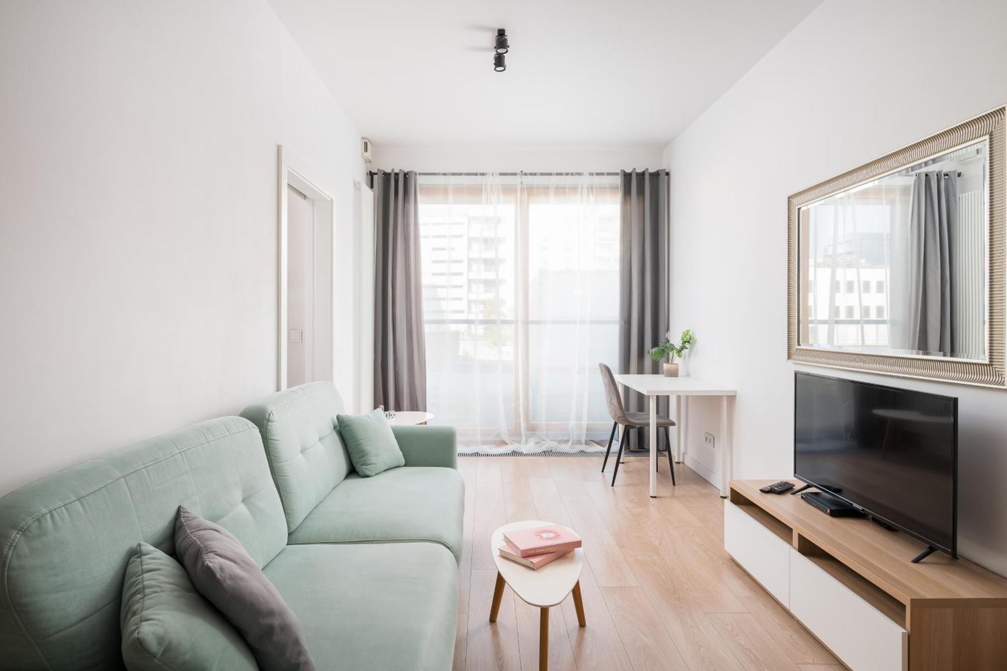 Apartament Center *
